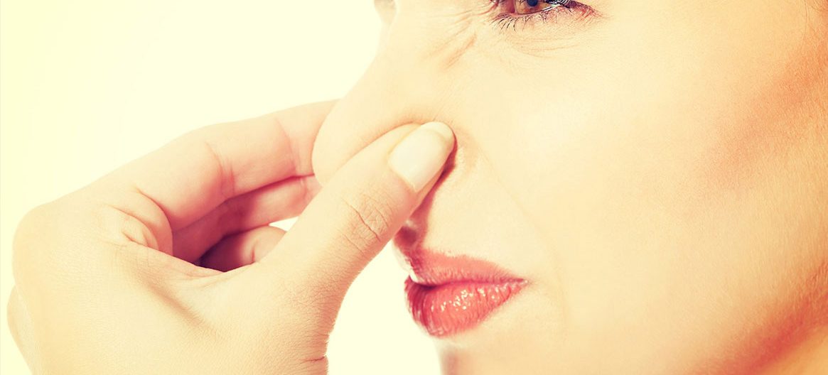 Ужасный запах изо рта, как избавиться